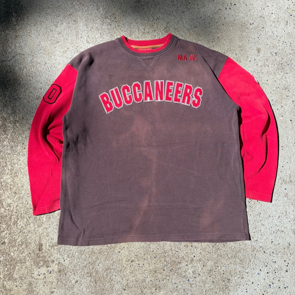 Vintage Tampa Bay Buccaneers Sun Faded Ribbed Sweatshirt Red Brown MA 40 NFL XXL